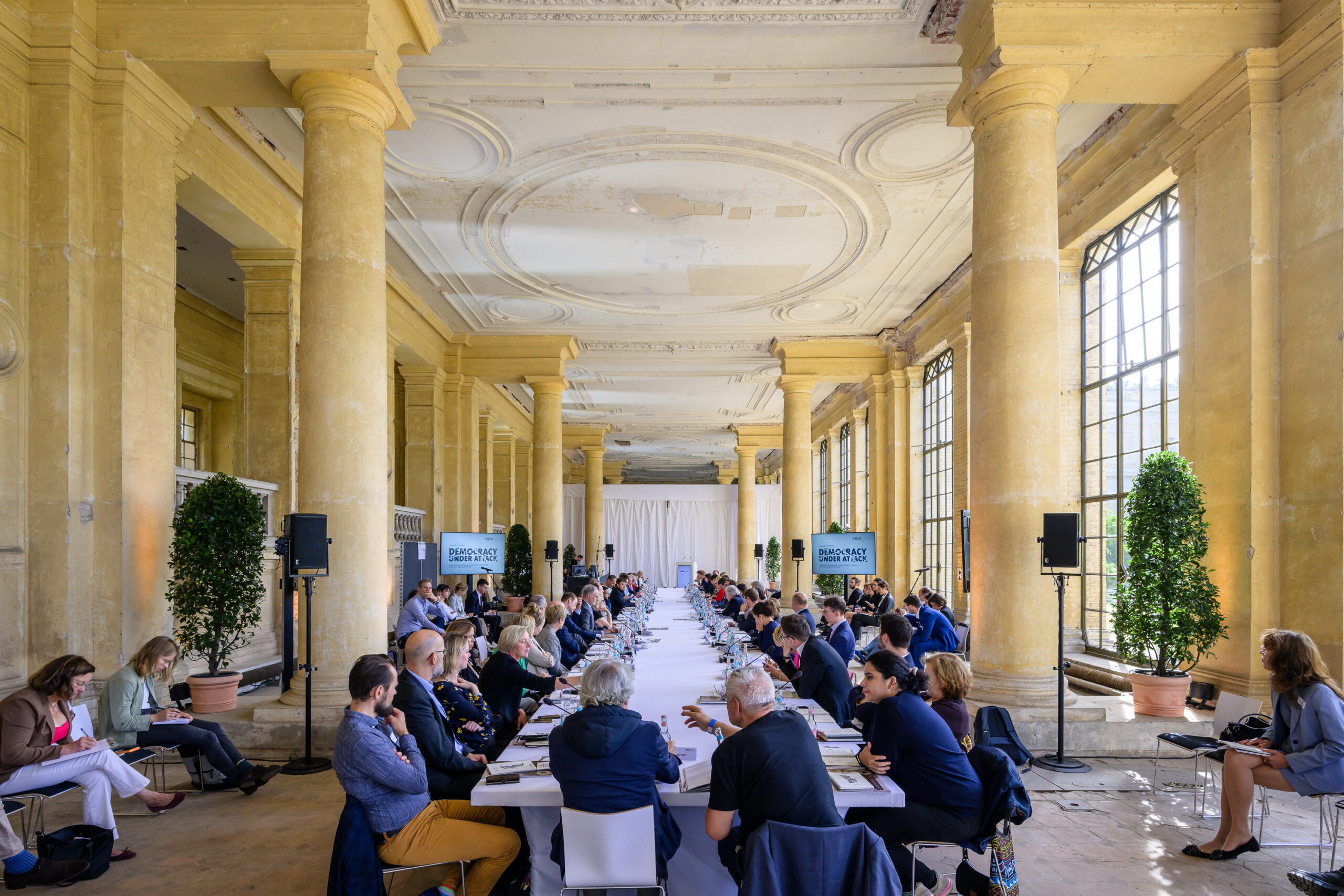 Summit Konferenz Lichtwerk Berlin